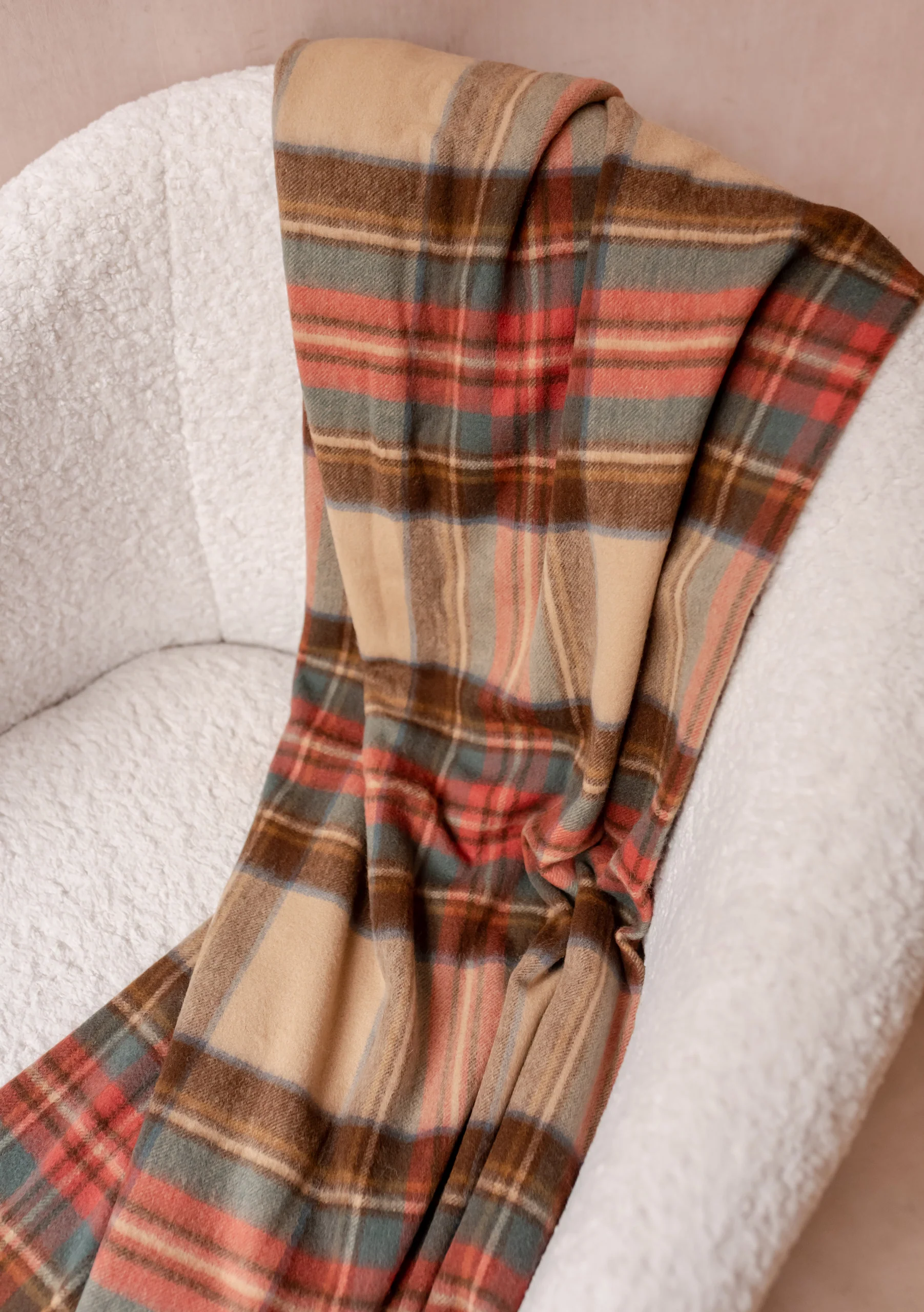 Cashmere Blanket in Stewart Dress Antique Tartan - Image 2
