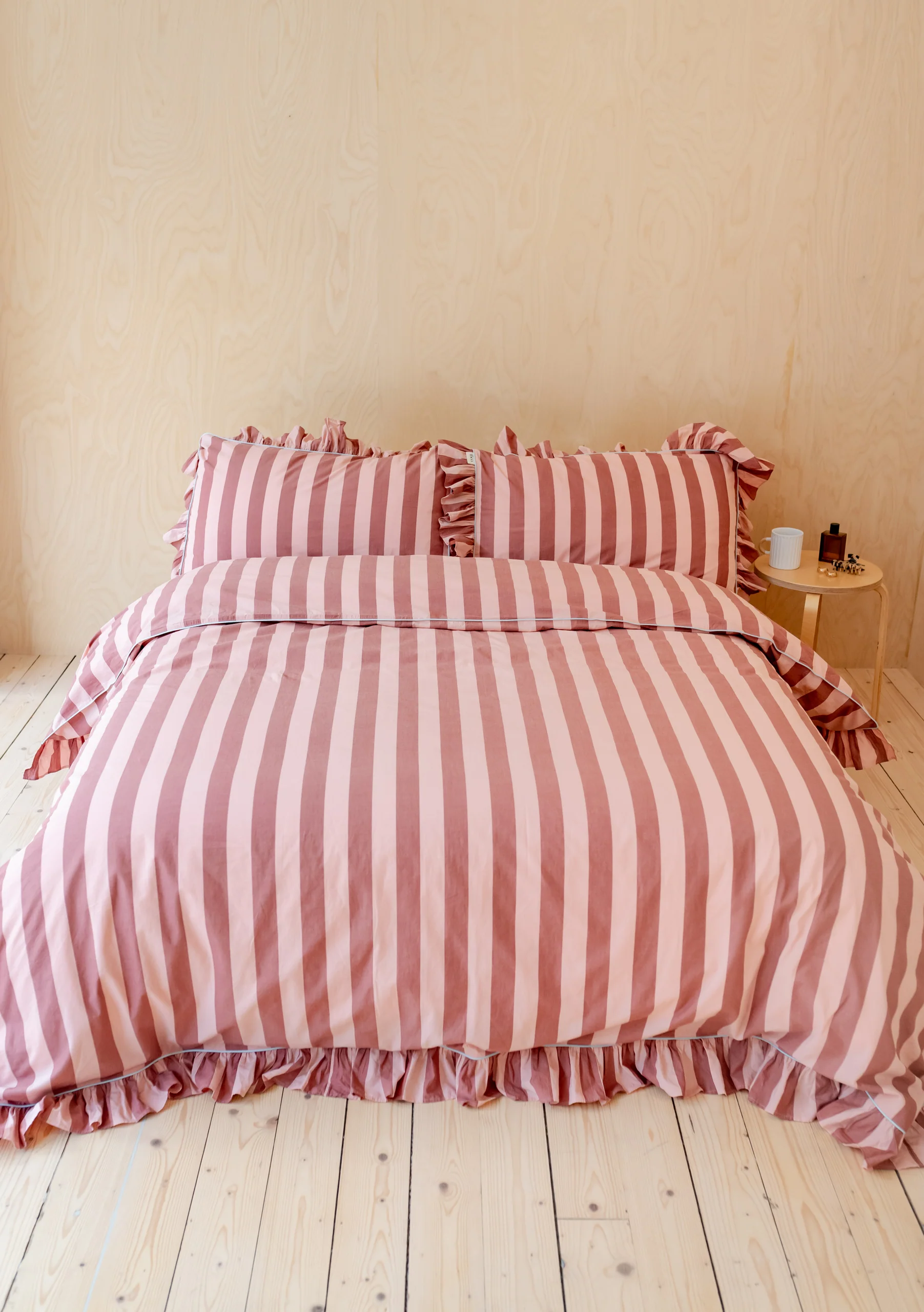 Cotton Duvet Cover in Pink & Red Stripe - Image 3