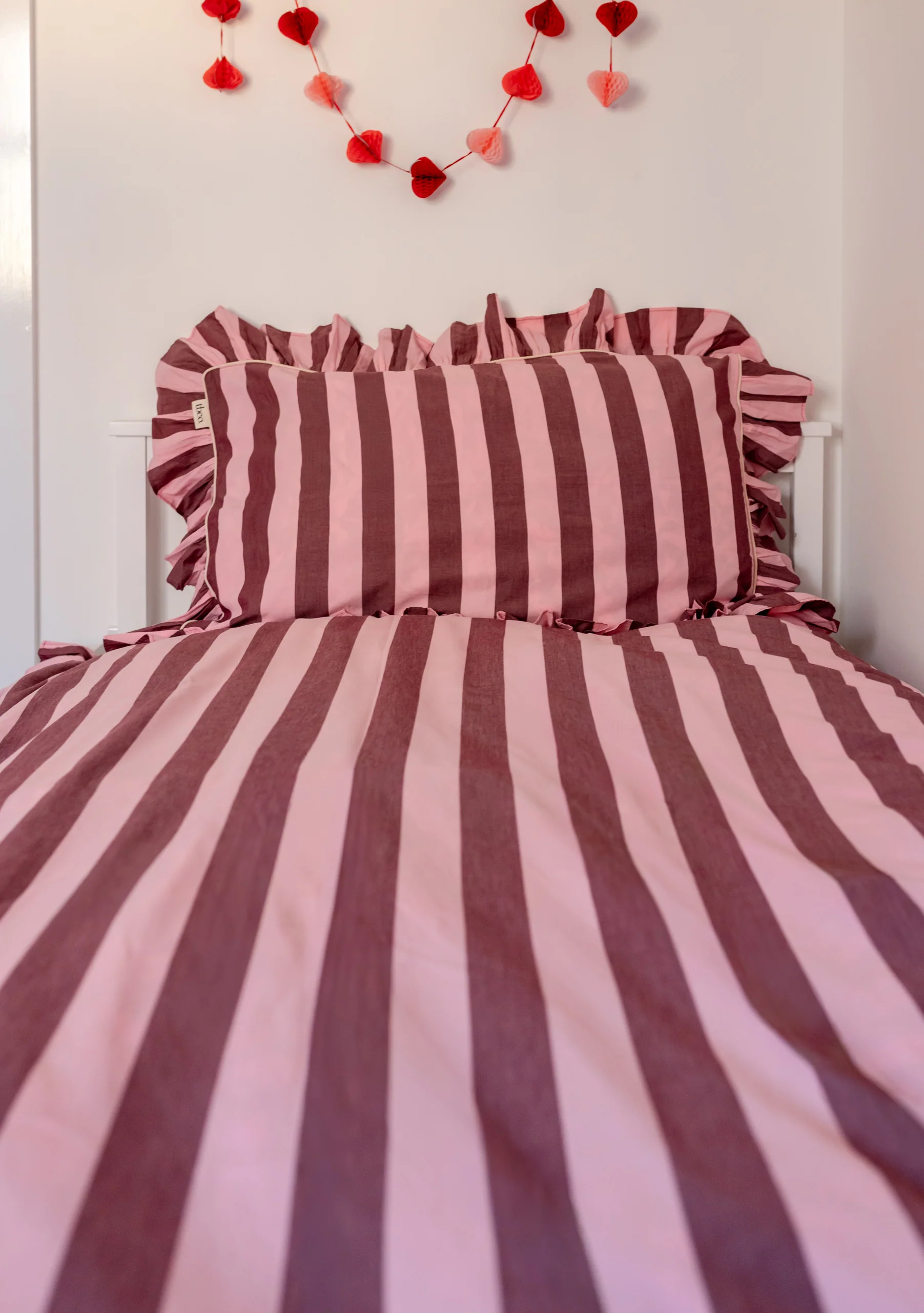 Cotton Duvet Cover & Pillowcases Set in Pink & Burgundy Stripe - Image 6