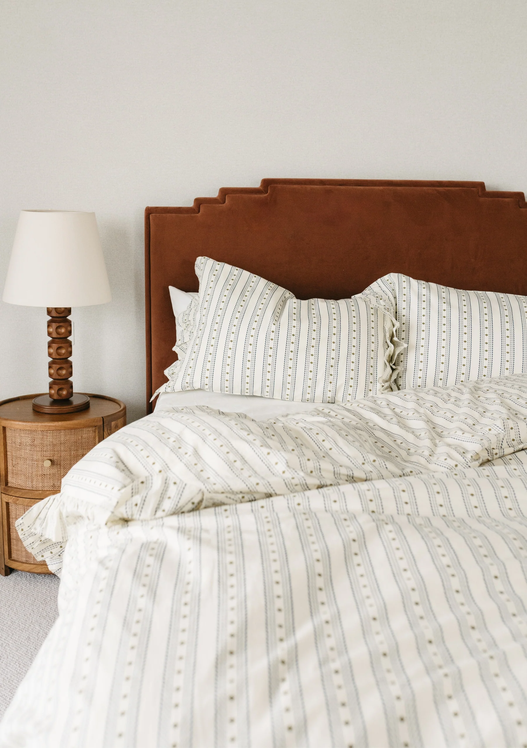 Cotton Duvet Cover & Pillowcases Set in Navy Ditsy Floral