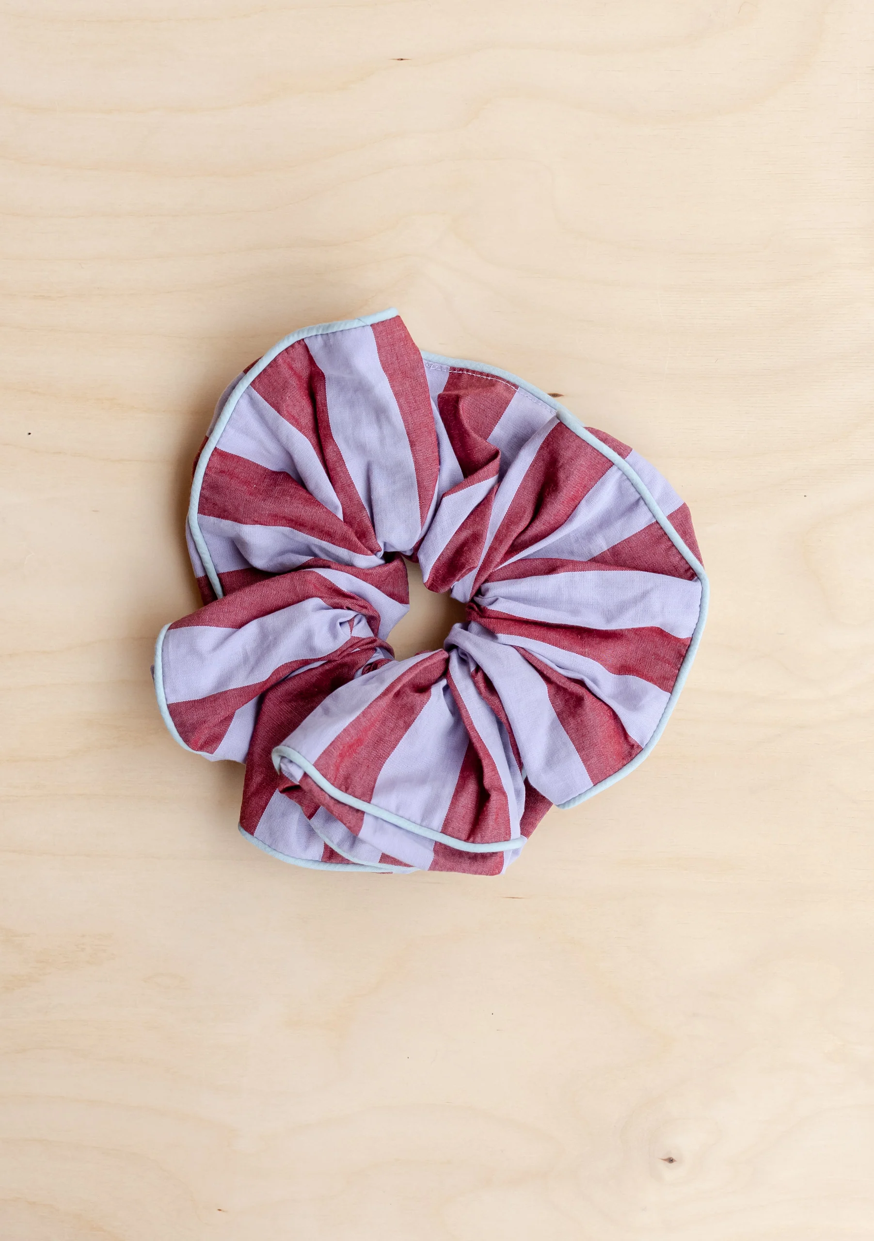 Cotton Oversized Scrunchie in Lilac Stripe