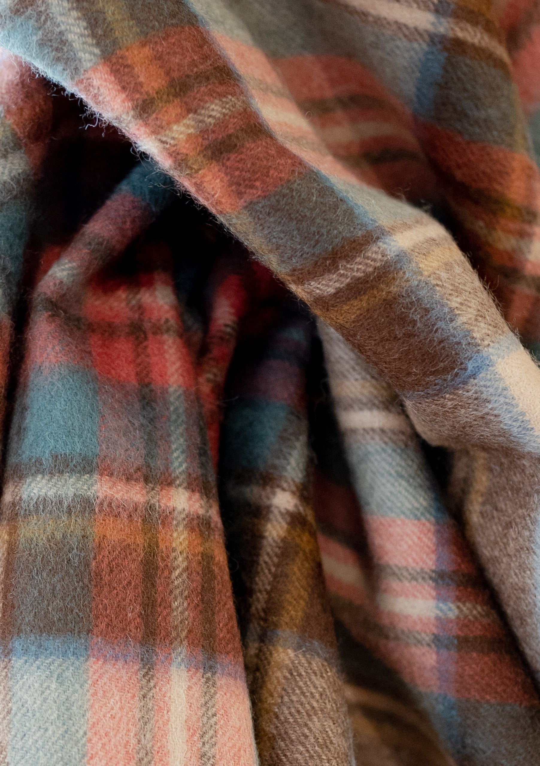 Lambswool Blanket in Stewart Dress Antique Tartan - Image 3