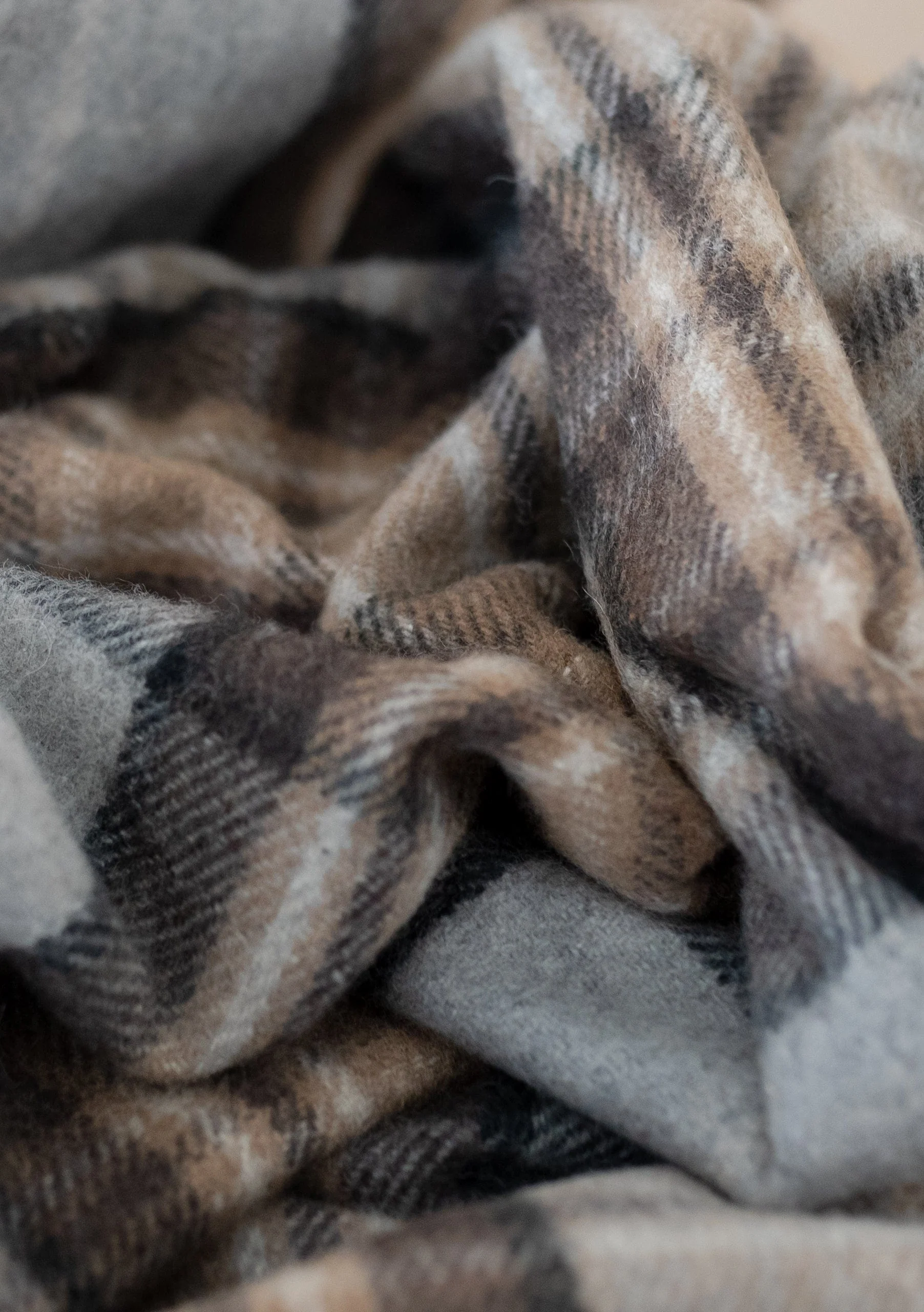 Recycled Wool Blanket in Mackellar Tartan - Image 3